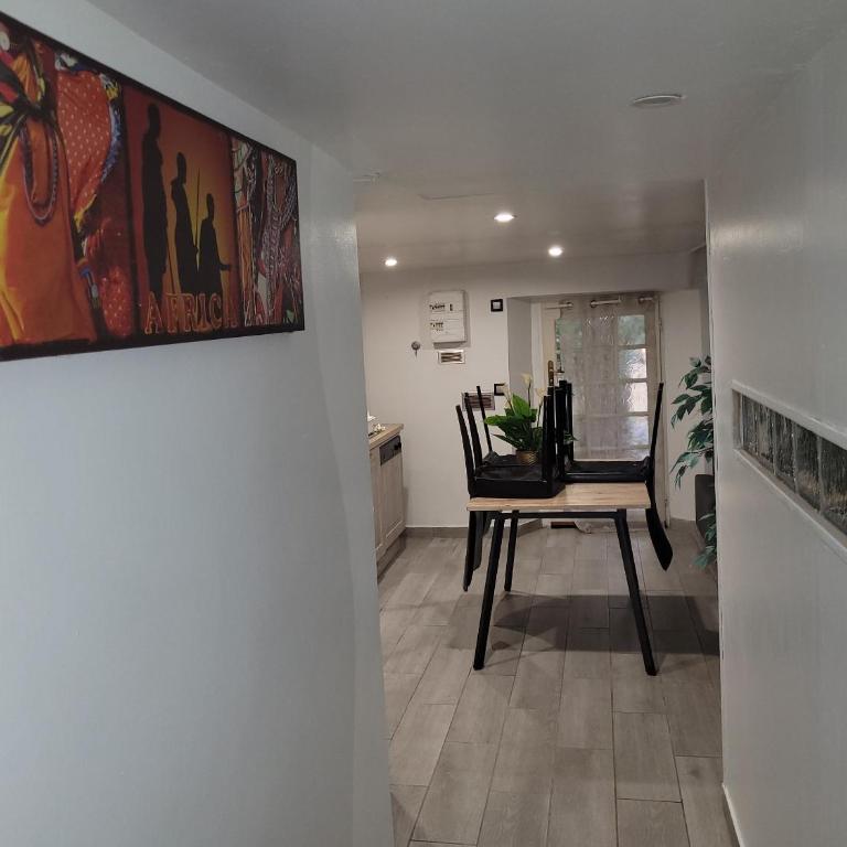 Joli rez de jardin - Appartement 1 Chambre - 11