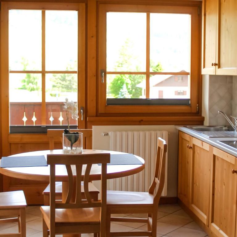 Appartamenti Serena - Apartamento de 1 dormitorio con balcón y vistas a la montaña - 1