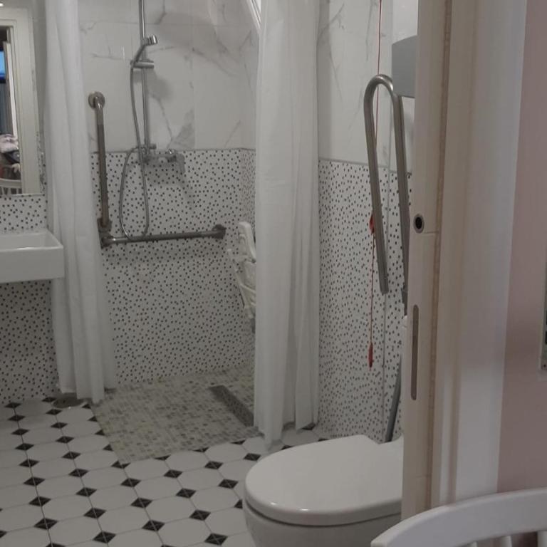 Apartamentos Pelicano - Estudio Superior - 4