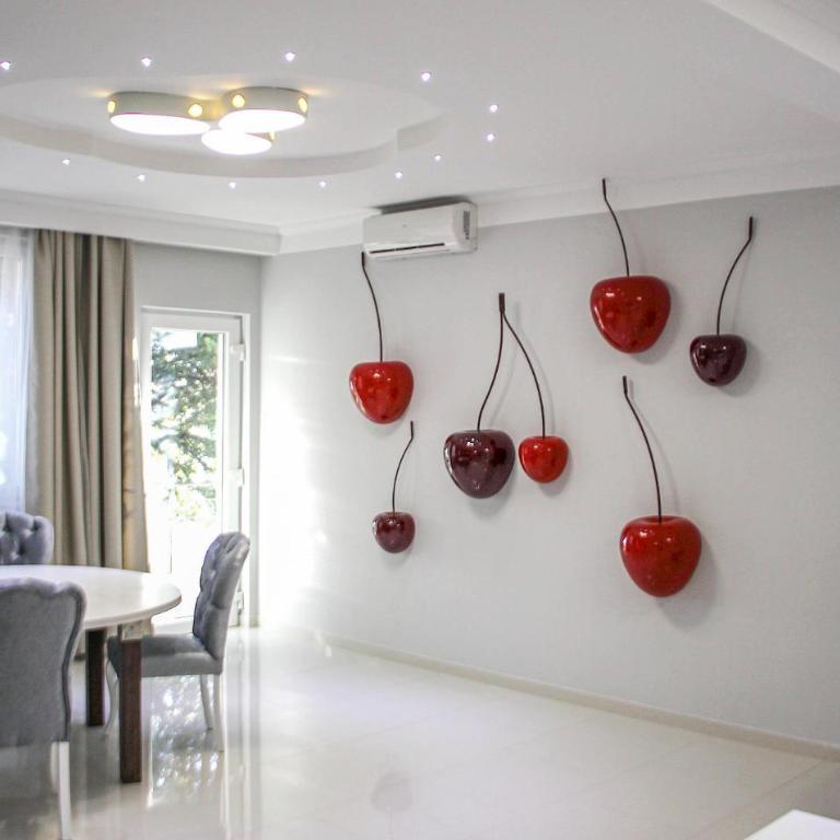 Awesome Home In Kotor - Seven-Bedroom Holiday Home - 6