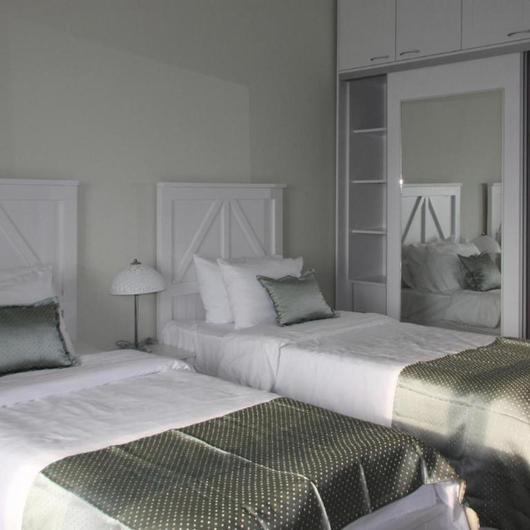 Awesome Home In Kotor - Seven-Bedroom Holiday Home - 16