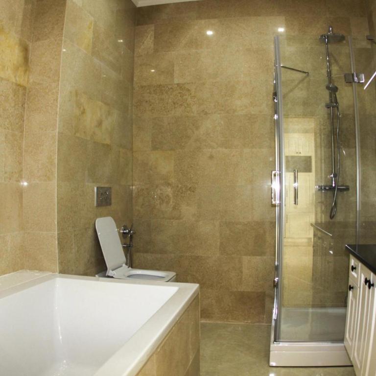 Awesome Home In Kotor - Seven-Bedroom Holiday Home - 20