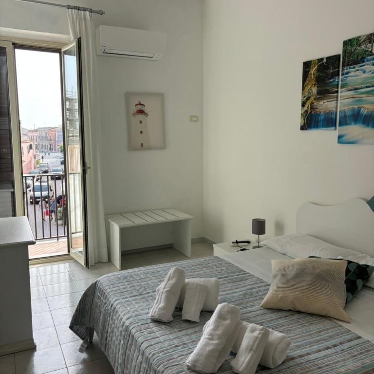La Conchiglietta - Deluxe Double Room with Balcony - 7