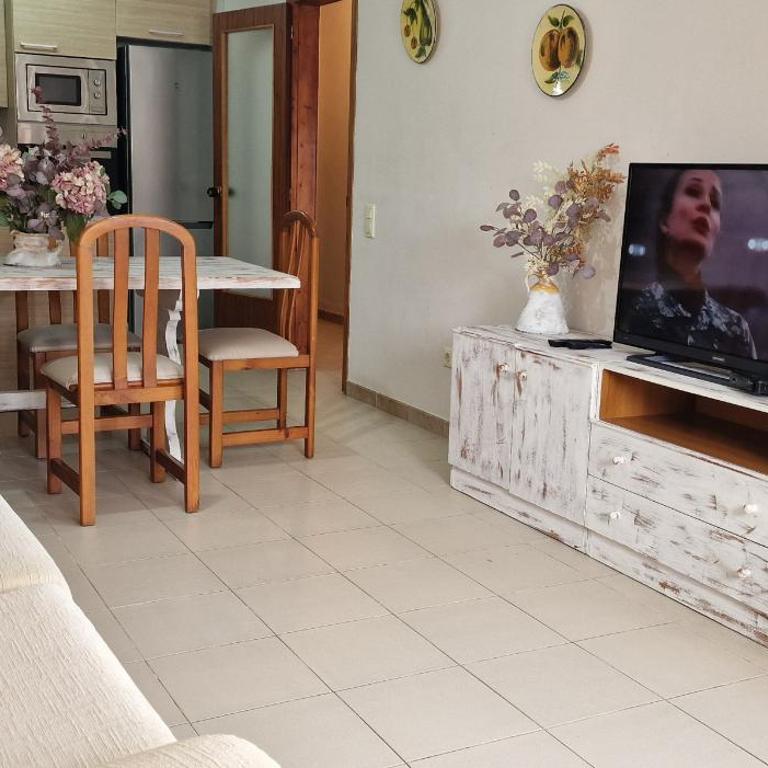 Riumar "Conxa", 350m to beach, private pool, On-Site-Service, dog beach - Casa Vacacional de 3 dormitorios - 9