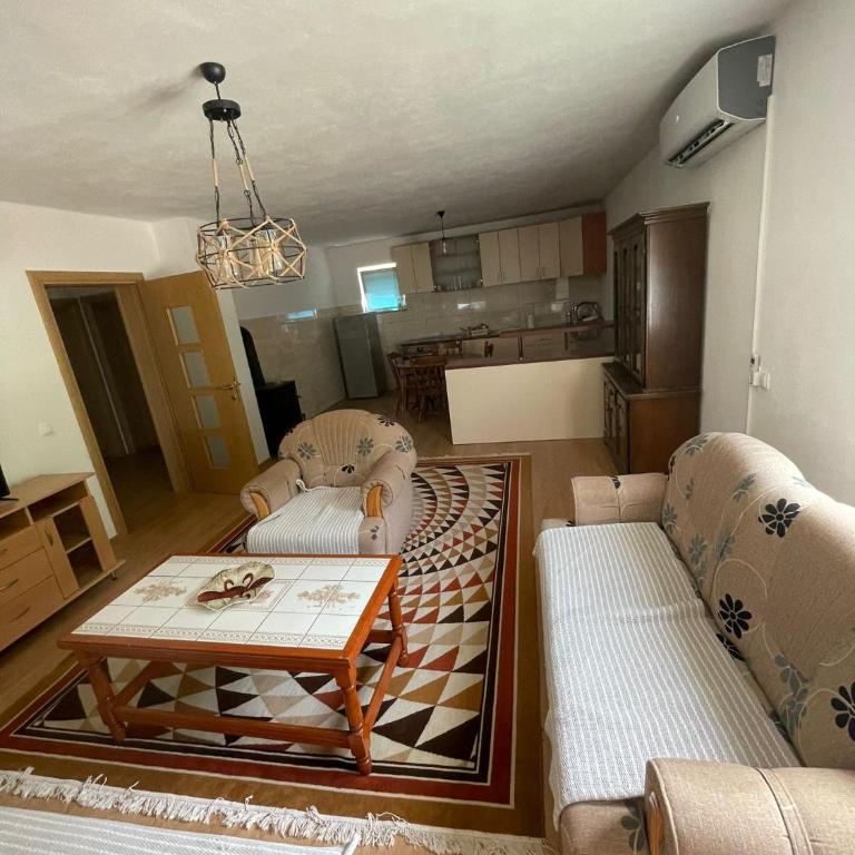 Guest House Milla - Two-Bedroom Apartment - 2