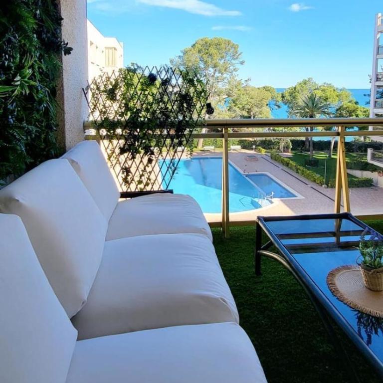 Sun Beach Cala Dorada - Three-Bedroom Apartment - 10