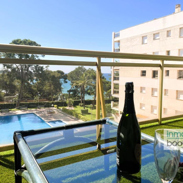 Sun Beach Cala Dorada - Three-Bedroom Apartment - 14