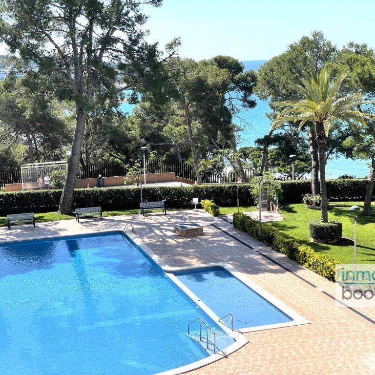 Sun Beach Cala Dorada - Three-Bedroom Apartment - 47