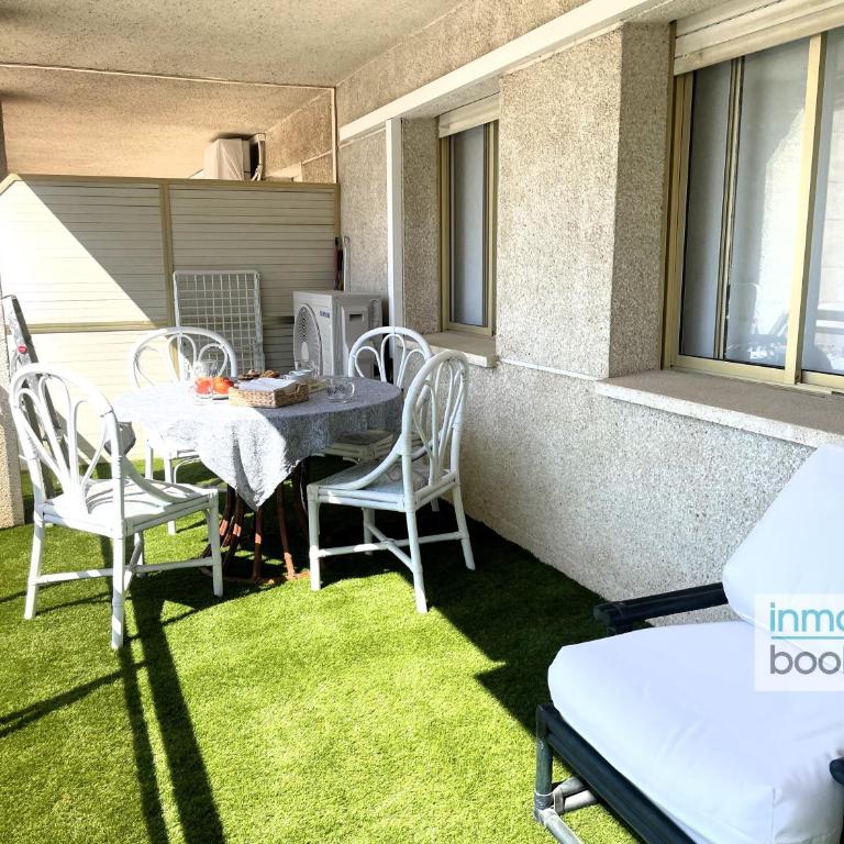 Sun Beach Cala Dorada - Three-Bedroom Apartment - 50