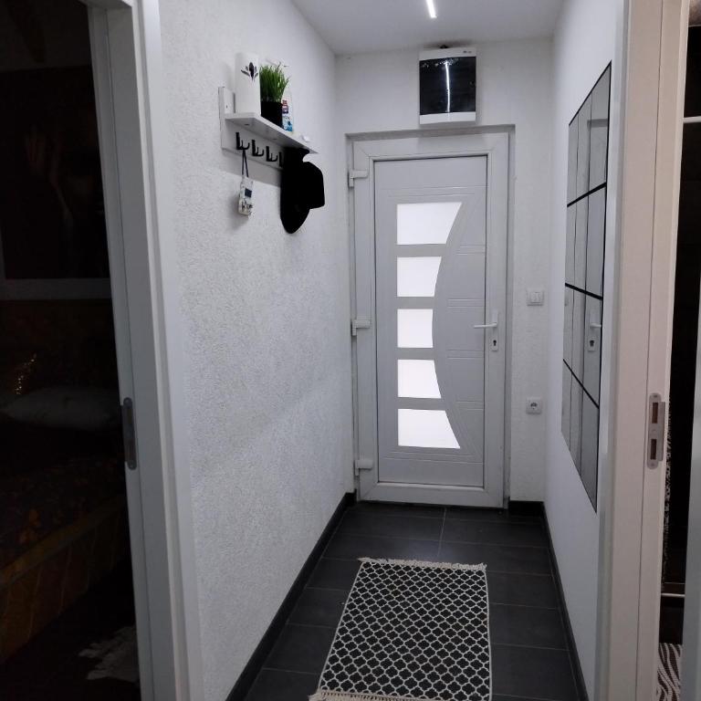 Kuća za odmor MERLIN HOUSE - Kuća sa 1 Spavaćom Sobom - 36