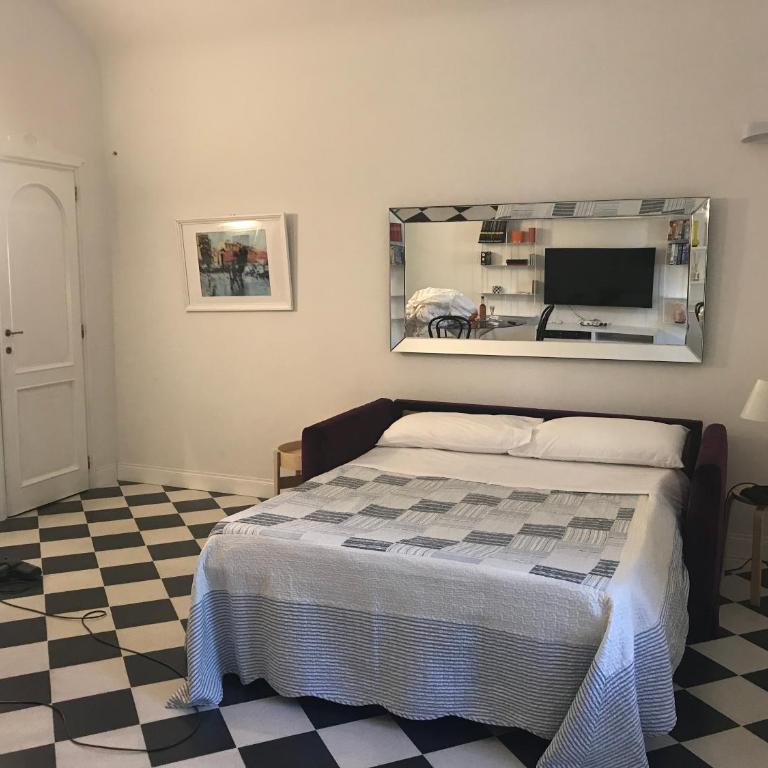 Santa Croce View Cool & Air Condizioned Private Entrance Apartment - Appartamento - 21