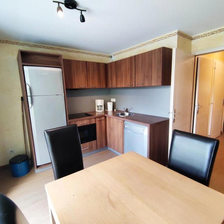 Appartement de 3 pièces au centre d'Isola 2000, parking, proche pistes - Appartement 2 Chambres - 3