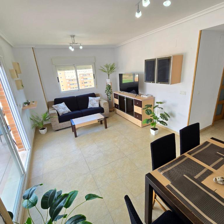 ACV - Torremar-2ª línea planta 8 Frontal Interior - Apartamento de 2 dormitorios - 2