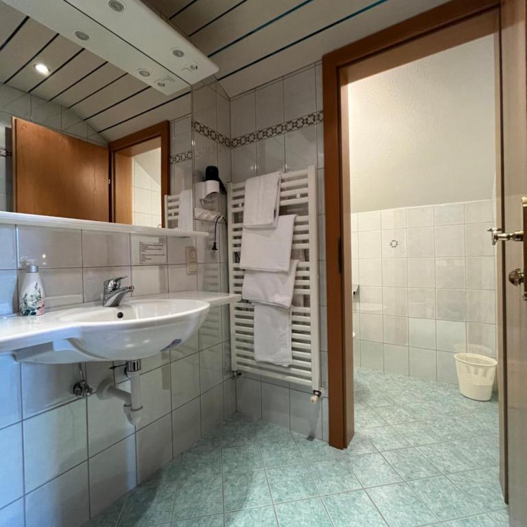Pension Vorberghof- Bauernhofurlaub - Apartment - 9