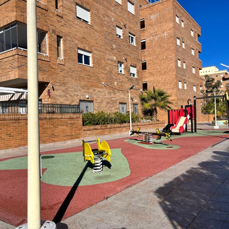 ACV - Torremar-2ª línea planta 8 Frontal Interior - Apartamento de 2 dormitorios - 15