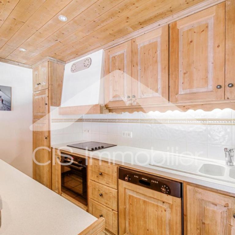 Résidence Le Vallon - Appartement 4 pièces avec mezzanine pouvant accueillir jusqu'à 6 personnes situé à Méribel centre proche des commerces et des pi MAE-1715 - Appartement - 6