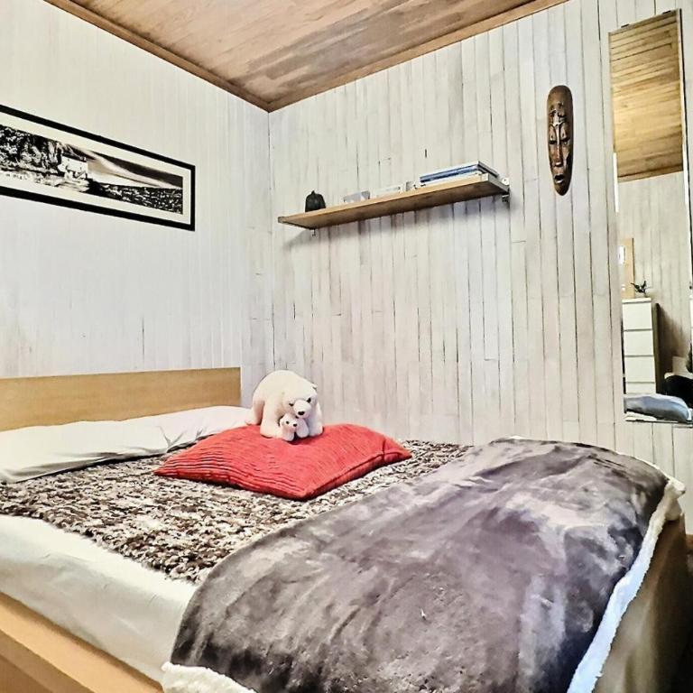 Résidence Lot 300 A Et B - Appartement 2 pièces 4 personnes proche des pistes et des commerces dans le quartier du Lavachet. Situé au 4ème étage d'une rési MAE-1926 - Appartement - 13