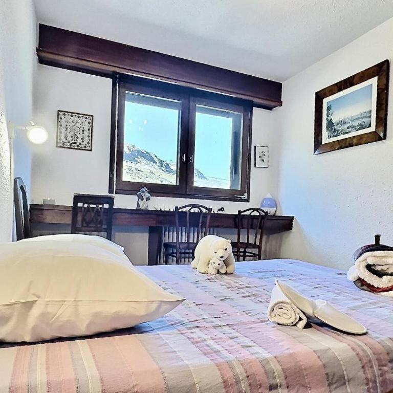 Résidence Les Ducs De Savoie - Appartement 2 pièces 6 personnes à Tignes au pied des commerces, du bowling et proche des pistes, de la piscine et de l'office d MAE-2010 - Appartement - 11