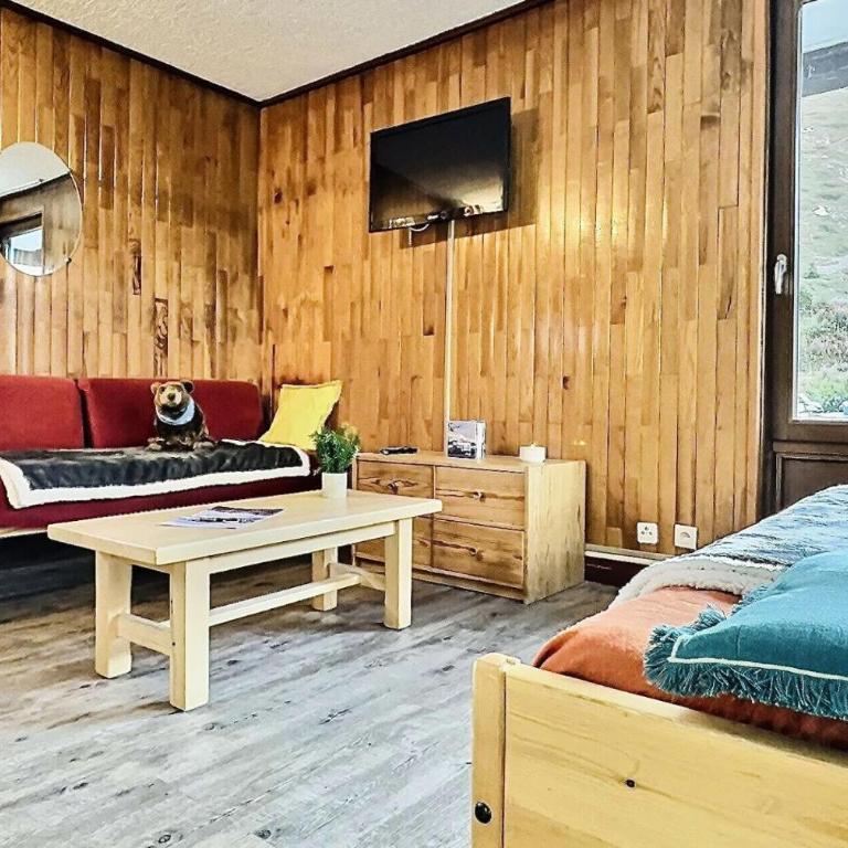 Résidence Grand Tichot B2 - Appartement 2 pièces 5 personnes à Tignes proche des pistes et des commerces dans le quartier du Val Claret. Appartement situé MAE-2055 - Appartement - 2