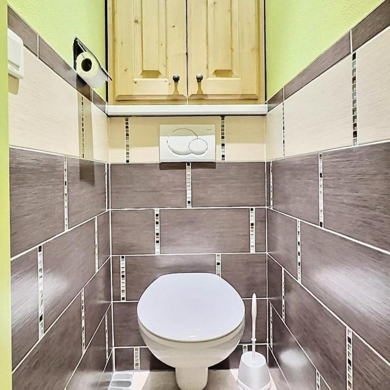 Résidence Le Bec Rouge - Joli studio rénové avec goût pour 4 personnes à Tignes ski aux pieds et proche des commerces dans le quartier du Lac. Appartemen MAE-2094 - Appartement - 11