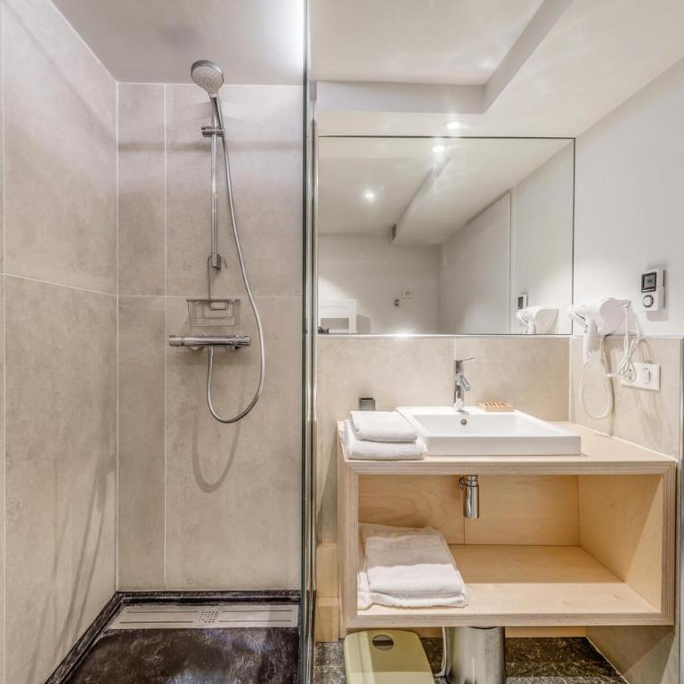 Résidence Palafour - Appartement 3 - vue lac - 80m2 - 8 personnes MAE-3419 - Apartment - 9