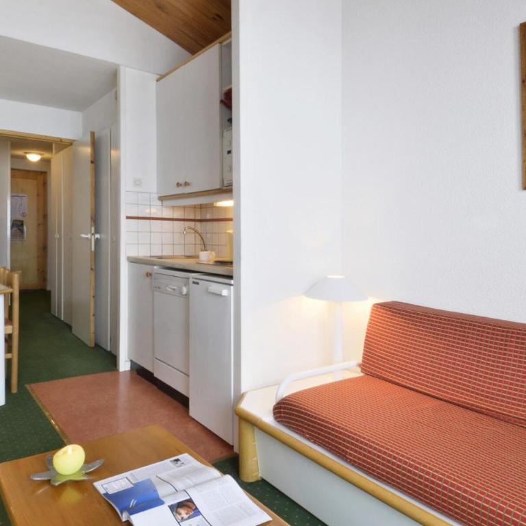Résidence Themis - Appartement fonctionnel · Skis aux pieds · Balcon avec vue sur pistes MAE-3663 - Appartement - 3
