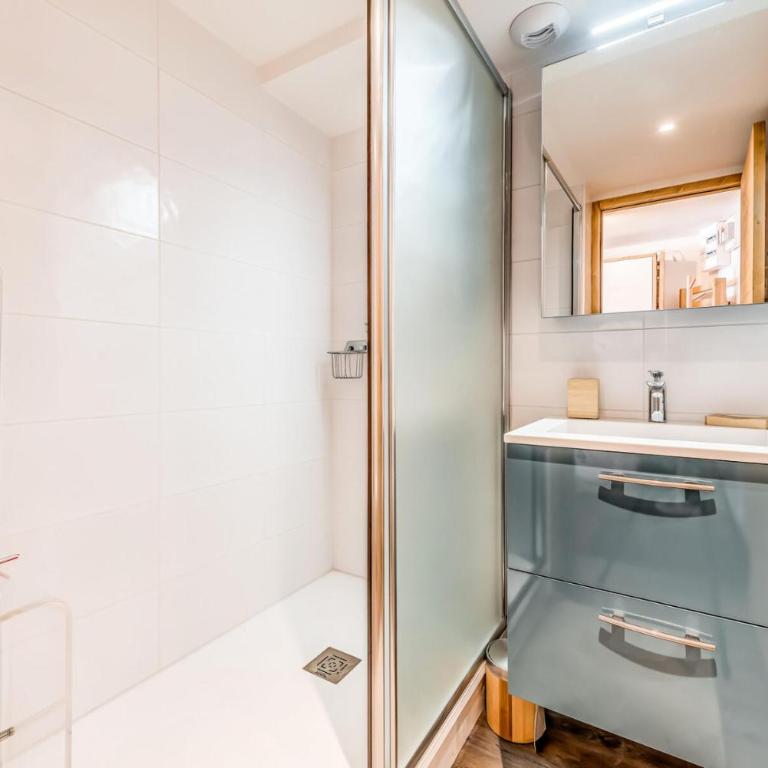 Résidence Palafour - Studio 4 rénové, soigné, confortable - balcon vue lac MAE-3675 - Studio - 2