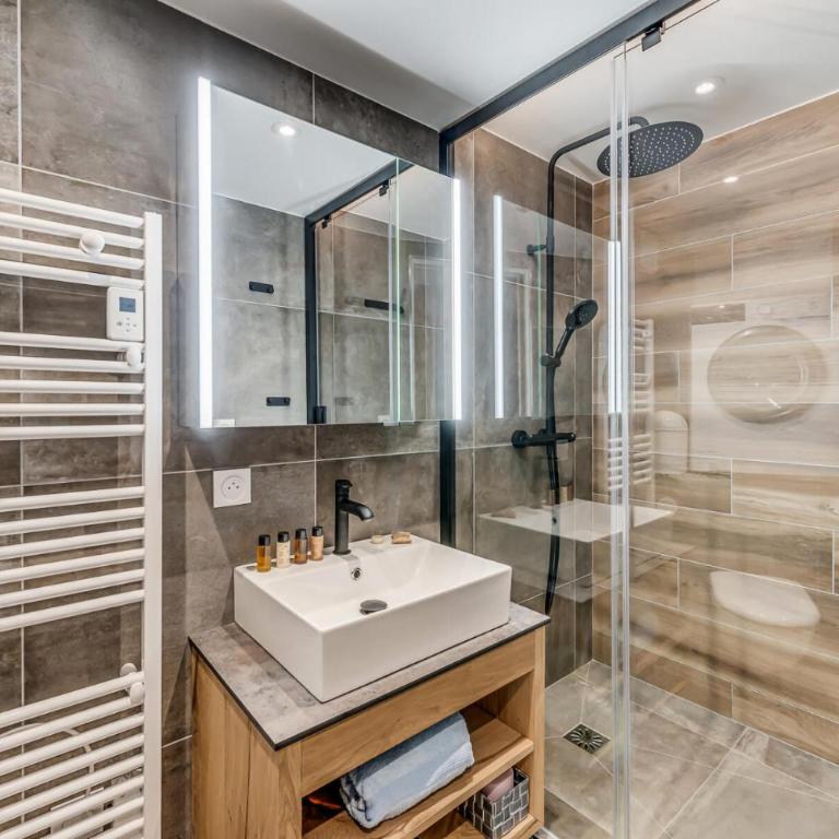 Résidence Palafour - Rénovation et confort moderne pour ce studio avec terrasse vue lac MAE-3731 - Studio - 7