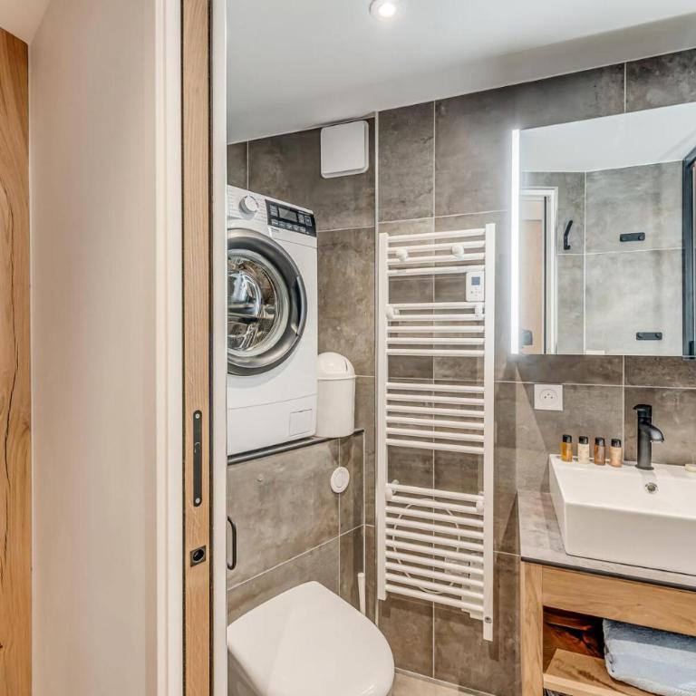 Résidence Palafour - Rénovation et confort moderne pour ce studio avec terrasse vue lac MAE-3731 - Studio - 8