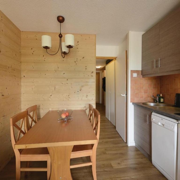 Résidence Themis - Appartement tout confort · Accès direct aux pistes par le séjour MAE-3666 - Appartement - 4
