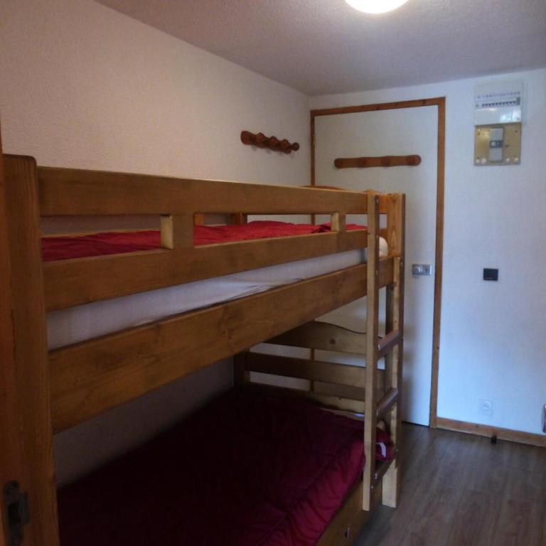 Résidence L'ermitage - Appartement 2 pièces pour 4 personnes situé à Méribel centre proche des commerces et des pistes de ski MAE-3004 - Appartement - 7