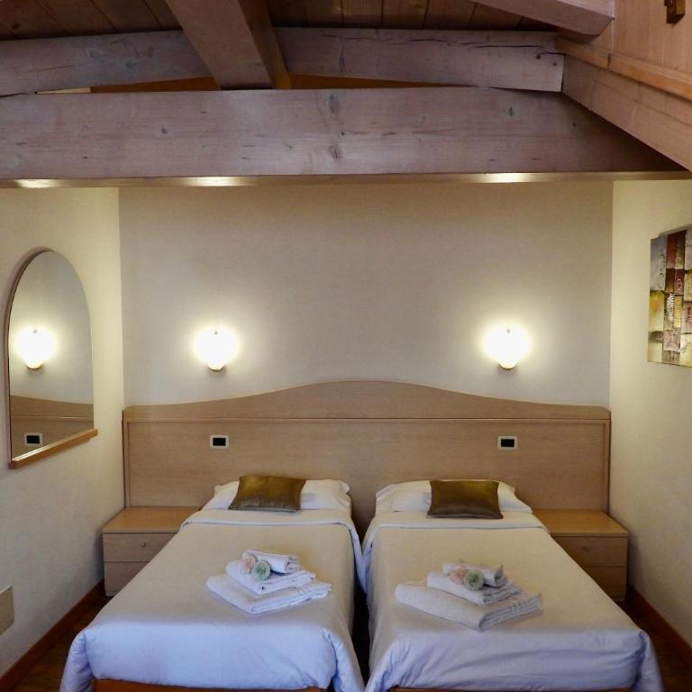 Hotel Garnì Maffei - Habitación Doble - 1 o 2 camas - 2