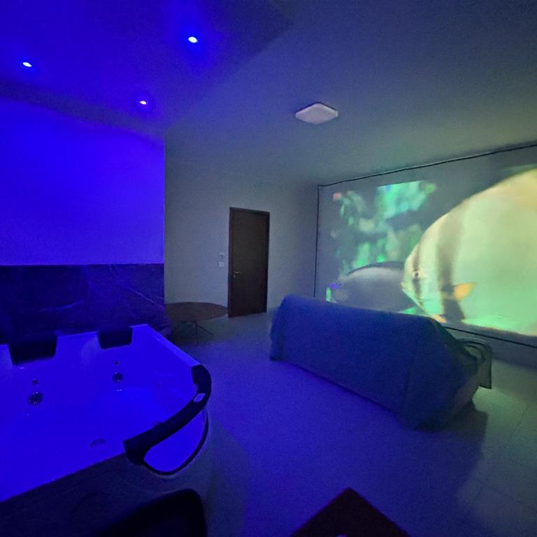 Panorama - King Room with Spa Bath - 1