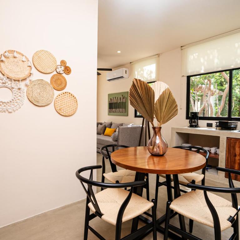 Penthouse with private jungle, pool, downtown - Apartamento de 2 dormitorios - 17