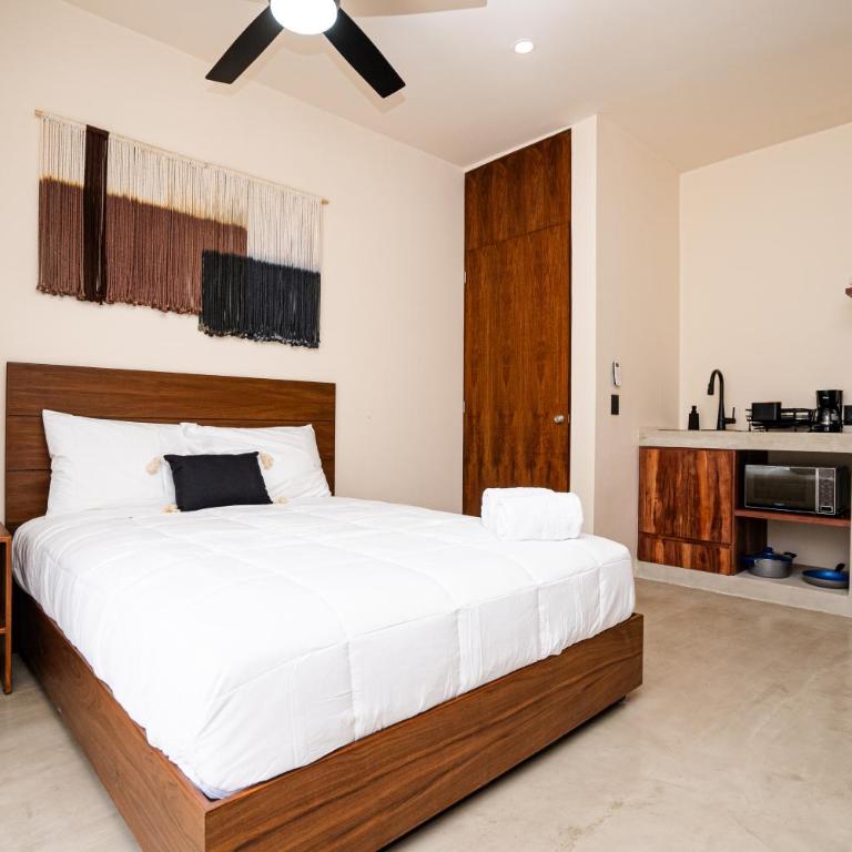 Penthouse with private jungle, pool, downtown - Apartamento de 2 dormitorios - 46
