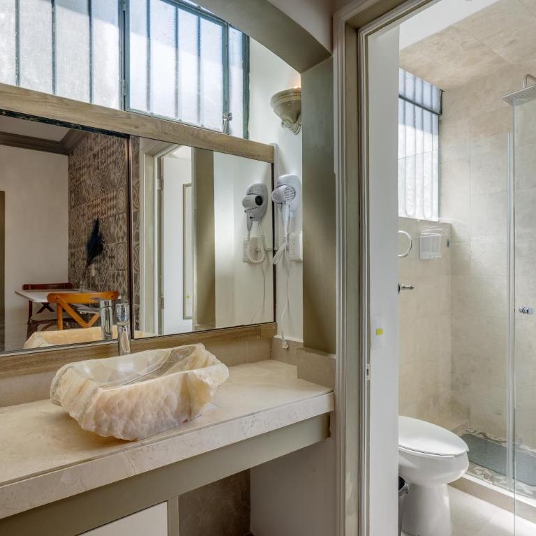 The Condesa House - Large Double Room - 3