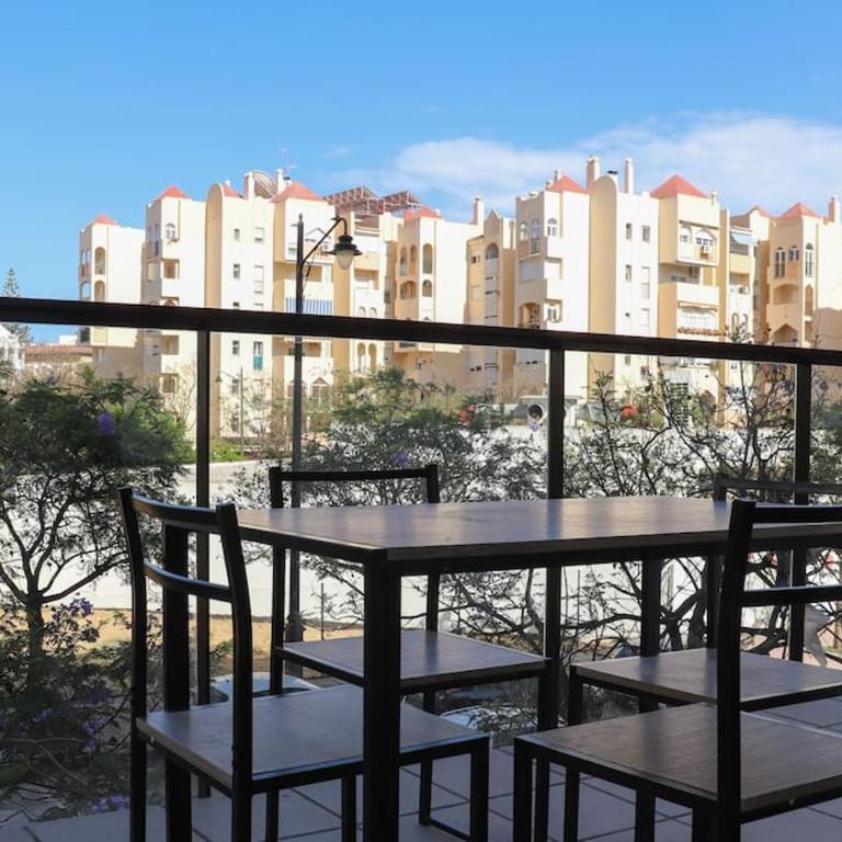 Oasis in Estepona with Parking 5min from the beach - Two-Bedroom Apartment - 29