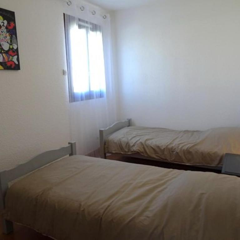 Appartement 3 pièces avec piscine et tennis, à 500m de la plage, climatisé, parking privé - FR-1-776-101 - Appartement - 3