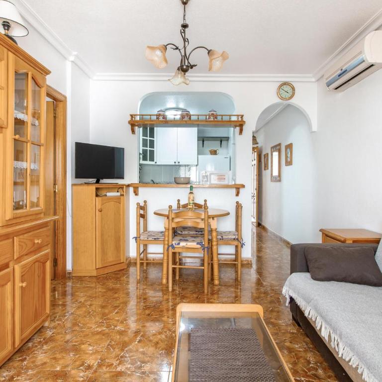 Lovely Apartment In La Mata With Swimming Pool - Apartamento de 1 dormitorio - 12