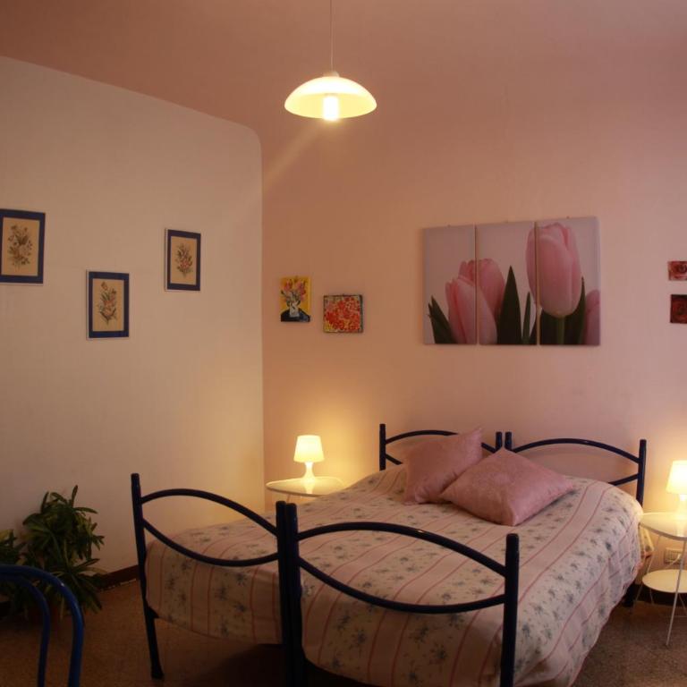 Casa di Osio - Camera Matrimoniale con Bagno in Comune - 14