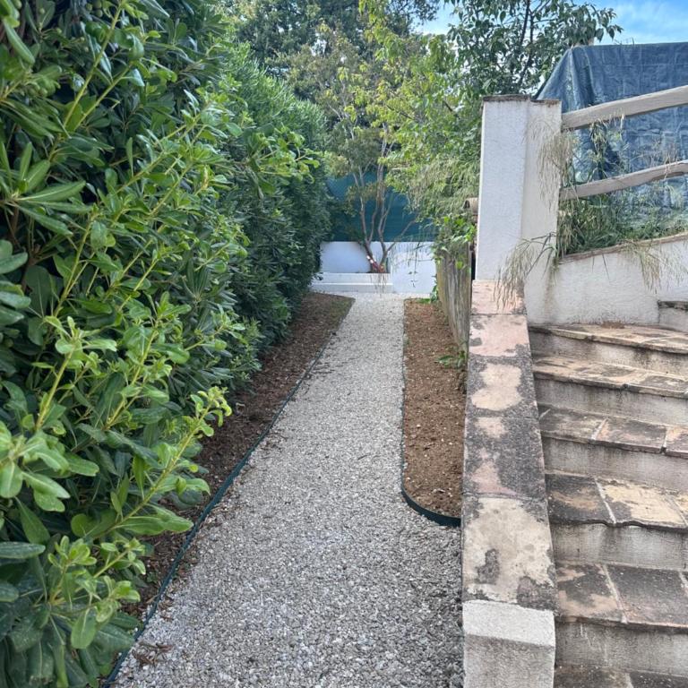 appartement au calme avec jardin privatif dans maison - Apartamento de 1 dormitorio con vistas al jardín - 4