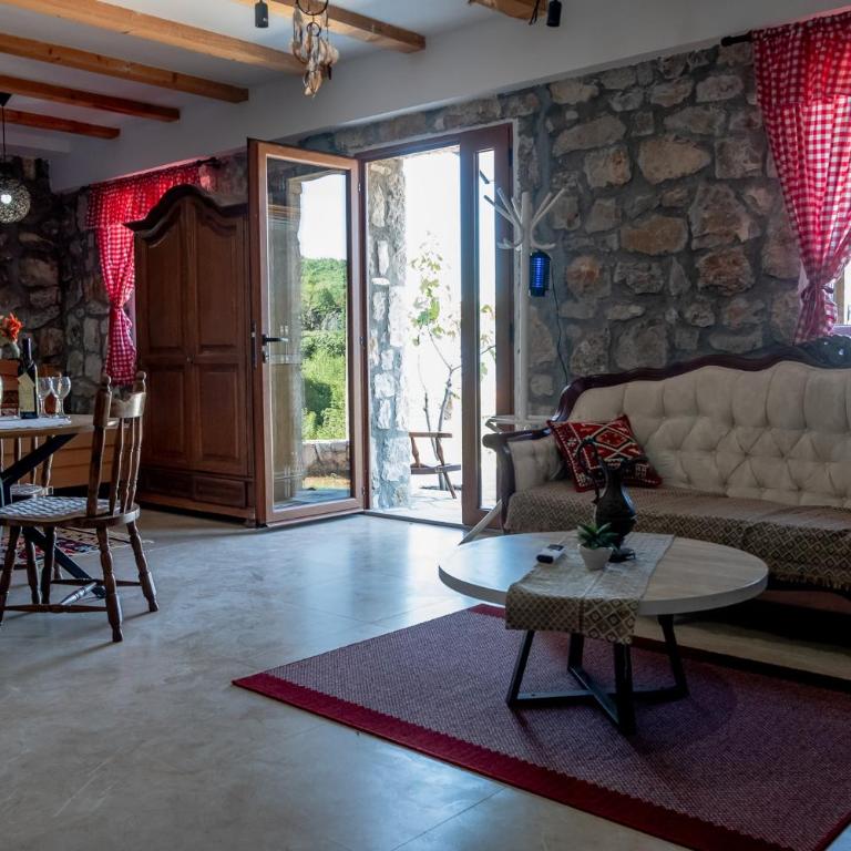 Stara Kruska - One-Bedroom House - 27