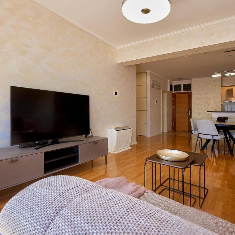 2montenegro HARMONIA APARTMENTS Becici - One-Bedroom Apartment - 9