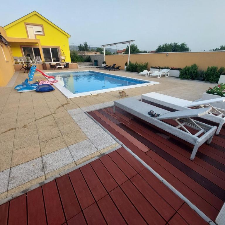 Holiday Home Revita Cocktail - Two-Bedroom House - 11