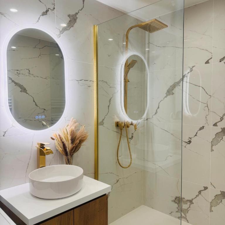 Riviera Appart - Hypercentre - Clim - Appartement 2 Chambres - 10