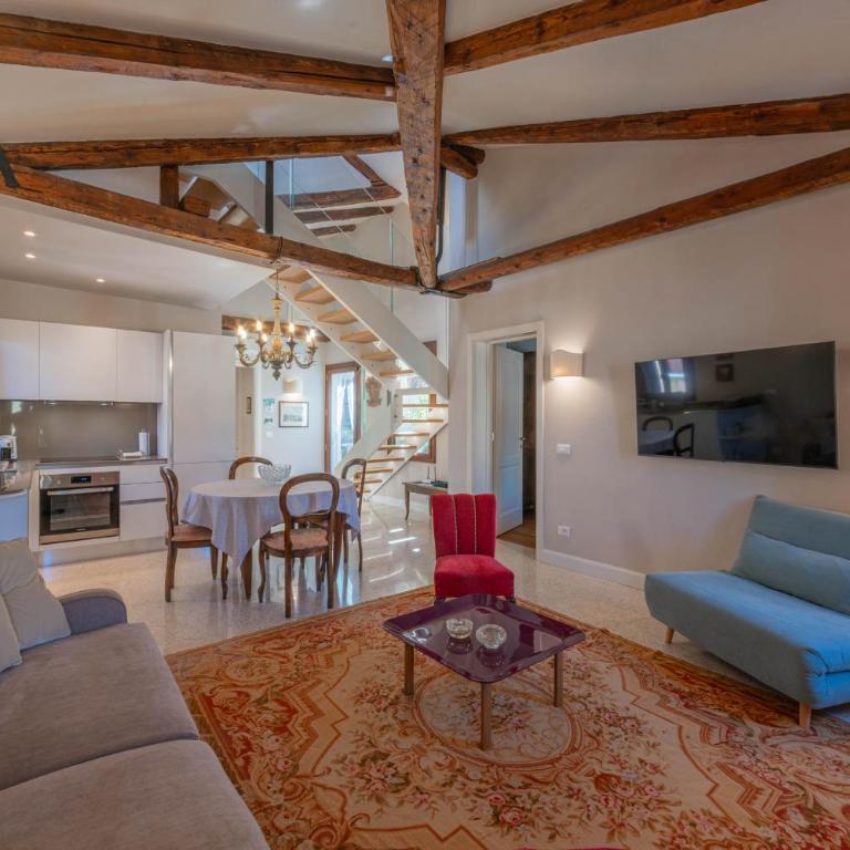 Casa Virginia direct at the canal Cannaregio with own roof terrace - Two-Bedroom Apartment - 3