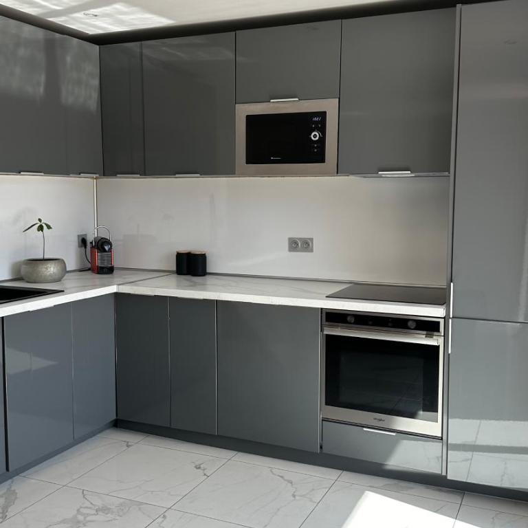 Chambre double dans beau 3 pièces proche du centre et des plages - Habitación Doble - 20