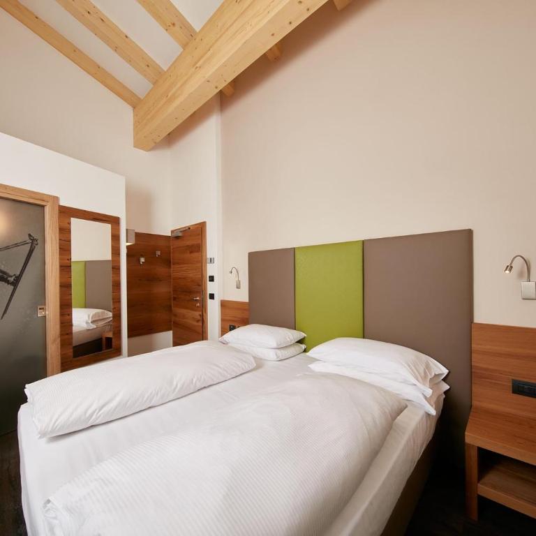 Hotel Valacia - Camera Matrimoniale Comfort - 6