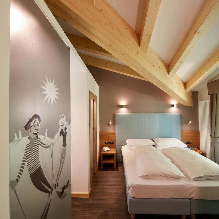 Hotel Valacia - Camera Matrimoniale Comfort - 4