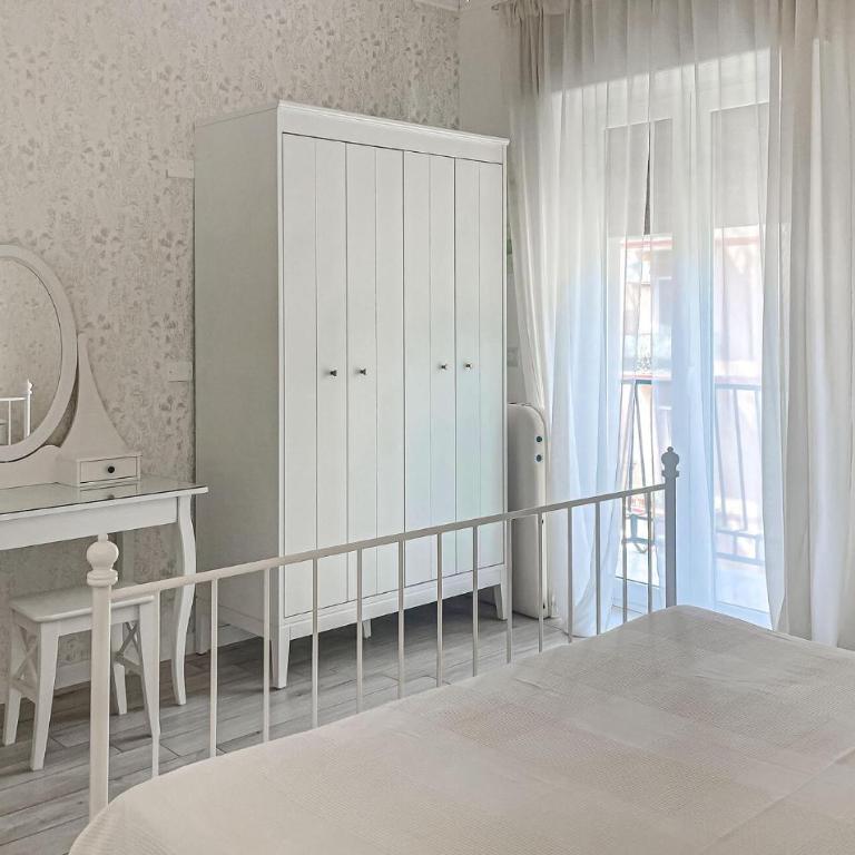 Stunning Apartment In Taranto With Wifi - One-Bedroom Apartment - 7